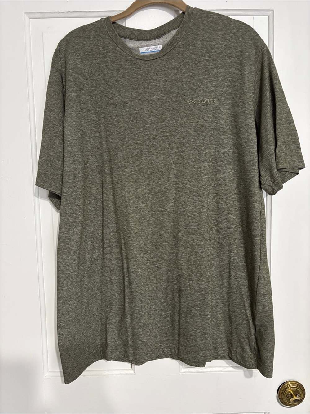 Columbia Men’s Olive Green Heather Short-Sleeve Crew Tee